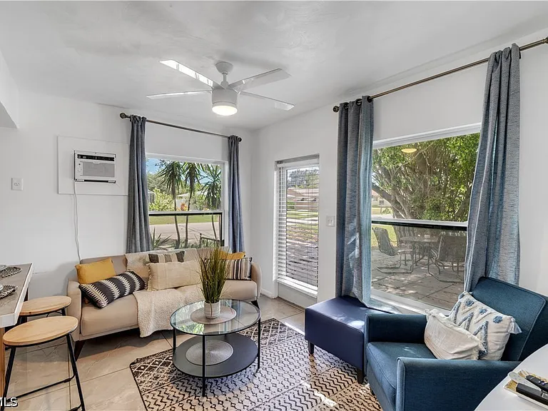 5226 Coronado Pkwy #C — Photo 3