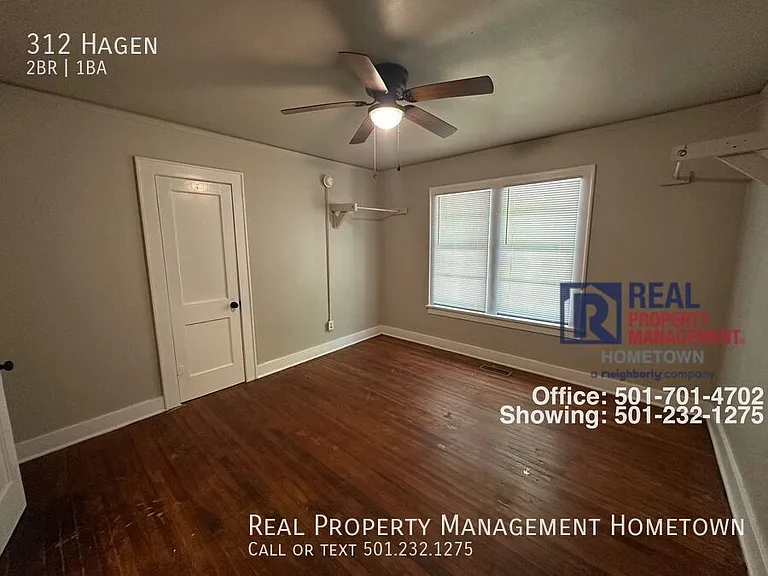 312 Hagen St — Photo 9