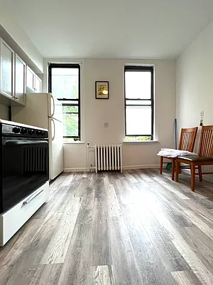 Rented by Compass | media 14