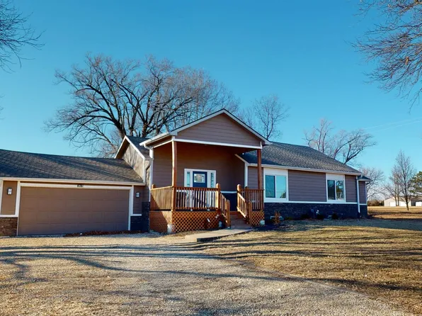 4741 NW Rochester Rd, Topeka, KS 66617