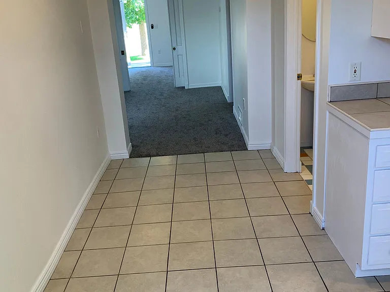 2517 N Washington St — Photo 9