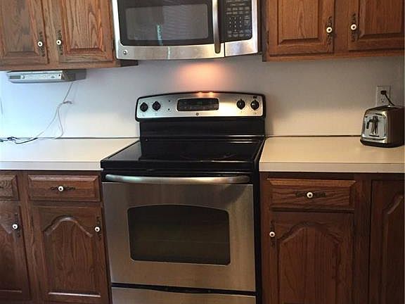 4th image of 47C Knoll Pl