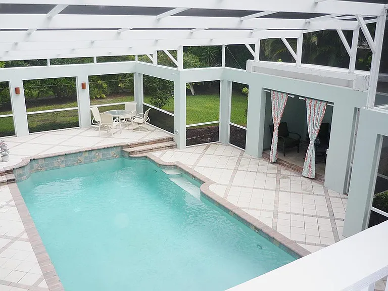 725 Conn Way — Photo 23
