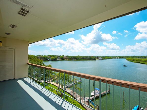 18809 Egret Bay Blvd APT 127, Houston, TX