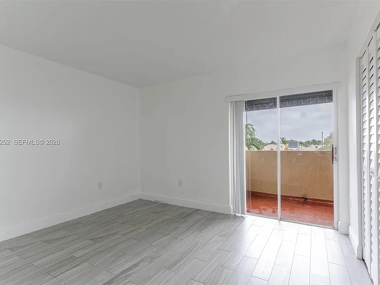 8580 NW 6th Ln #6205 — Photo 13
