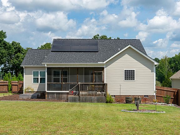 2nd image of 47 Morton Dr
