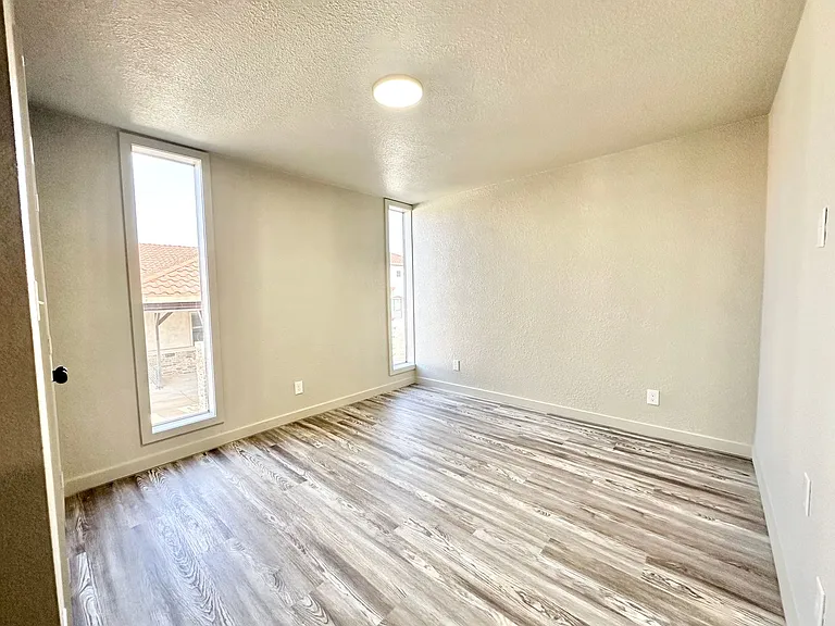 1600 Scripture St — Photo 20