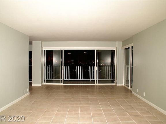 3rd image of 3111 Bel Air Dr Unit 26A