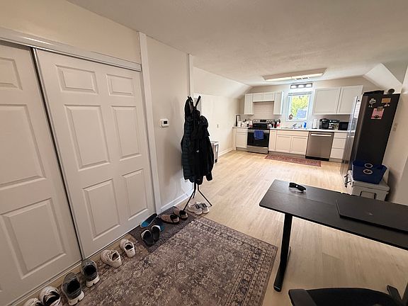 5th image of 1226 Sherman Blvd #2