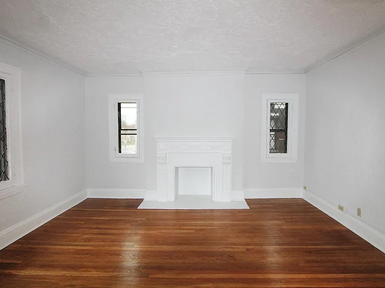 13401 S Woodland Rd #3 — Photo 6