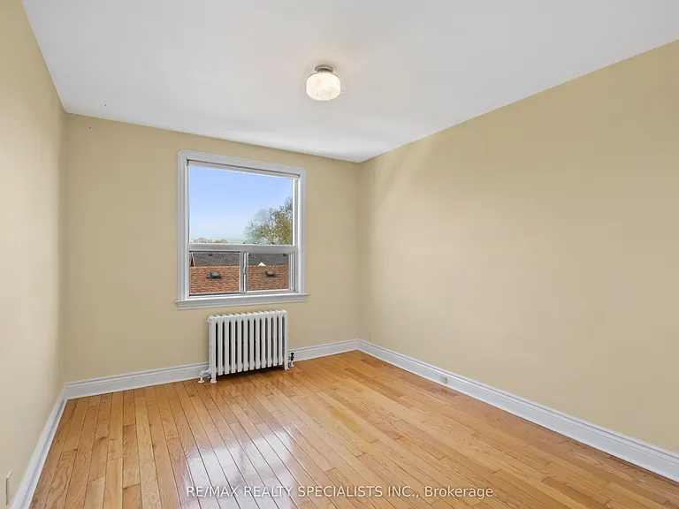 2697 Lake Shore Blvd W #25 — Photo 31