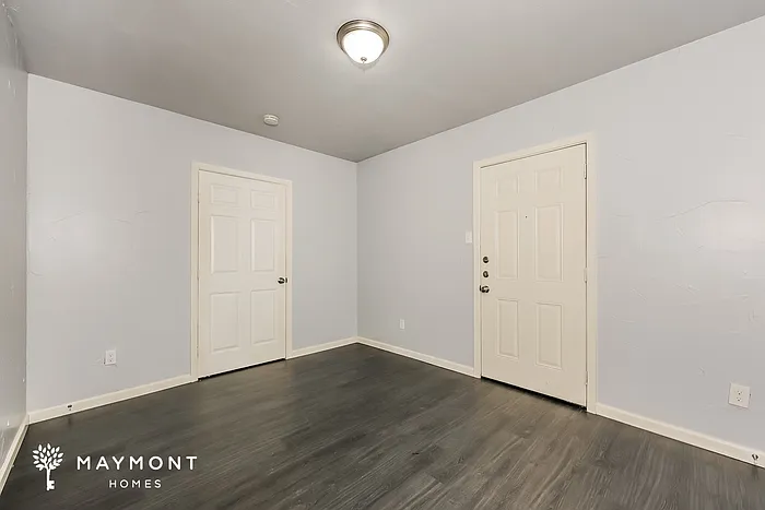 5601 Oak Grove Rd — Photo 8