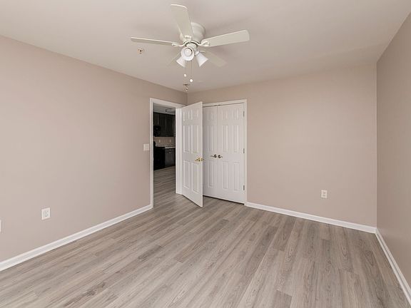 4th image of 62-68 E Washington Ave #2209