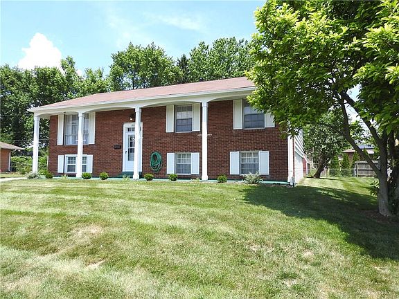 2nd image of 1111 Bristol Dr