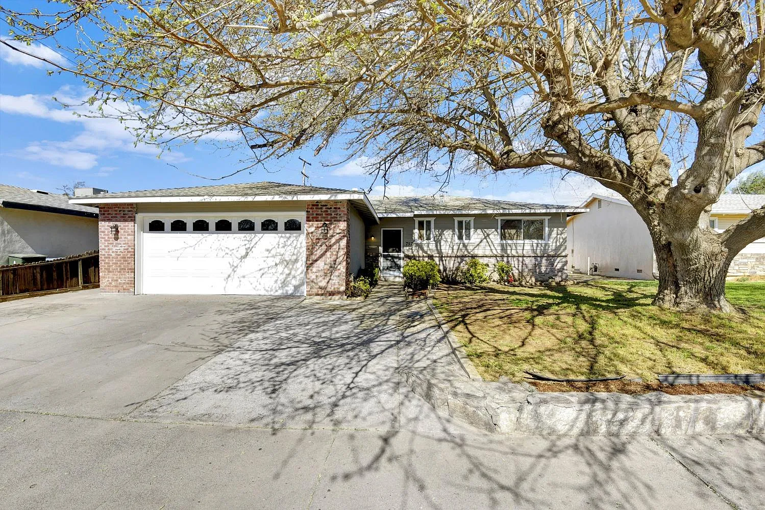 757 Rice Way photo 1