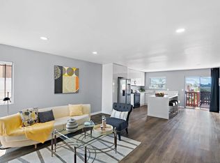 7419 Skyline Dr, San Diego, CA 92114