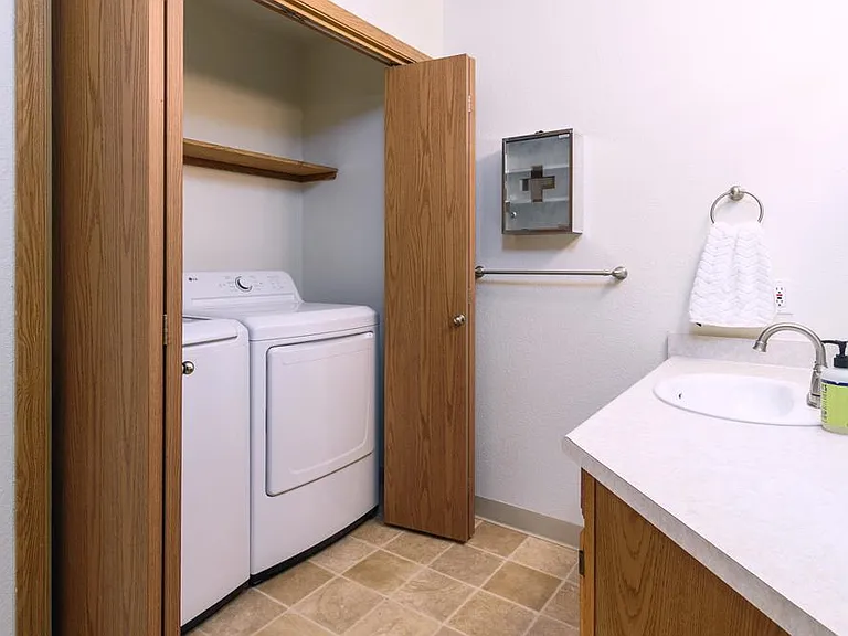7220 Bunch Ct — Photo 5