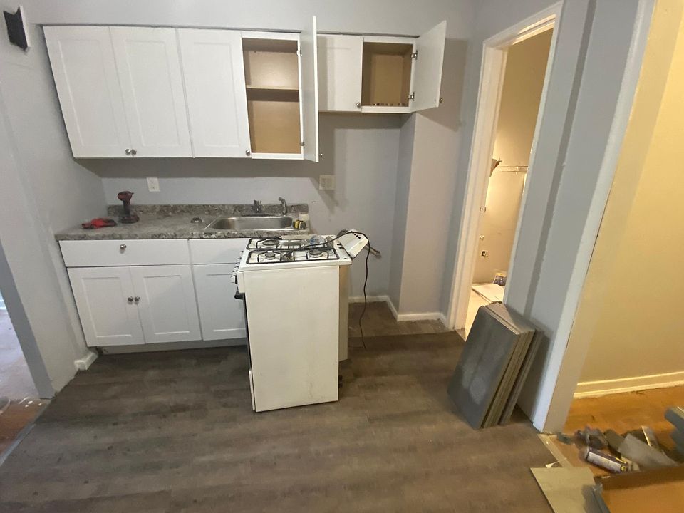 1st image of 21807 141st Ave #D2
