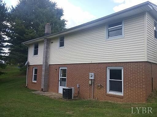 4th image of 113 Hillside Dr