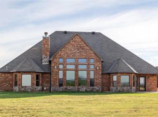21698 SW Coombs Rd, Cache, OK 73527