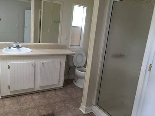 2nd image of 3 Ivy Ln