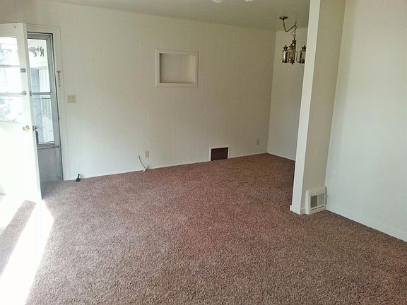 4th image of 430 S 46th St