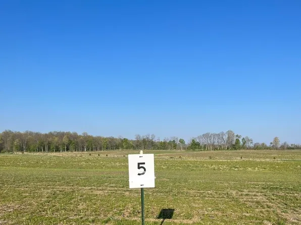 9680 N 220th Rd E, Roanoke, IN 46783