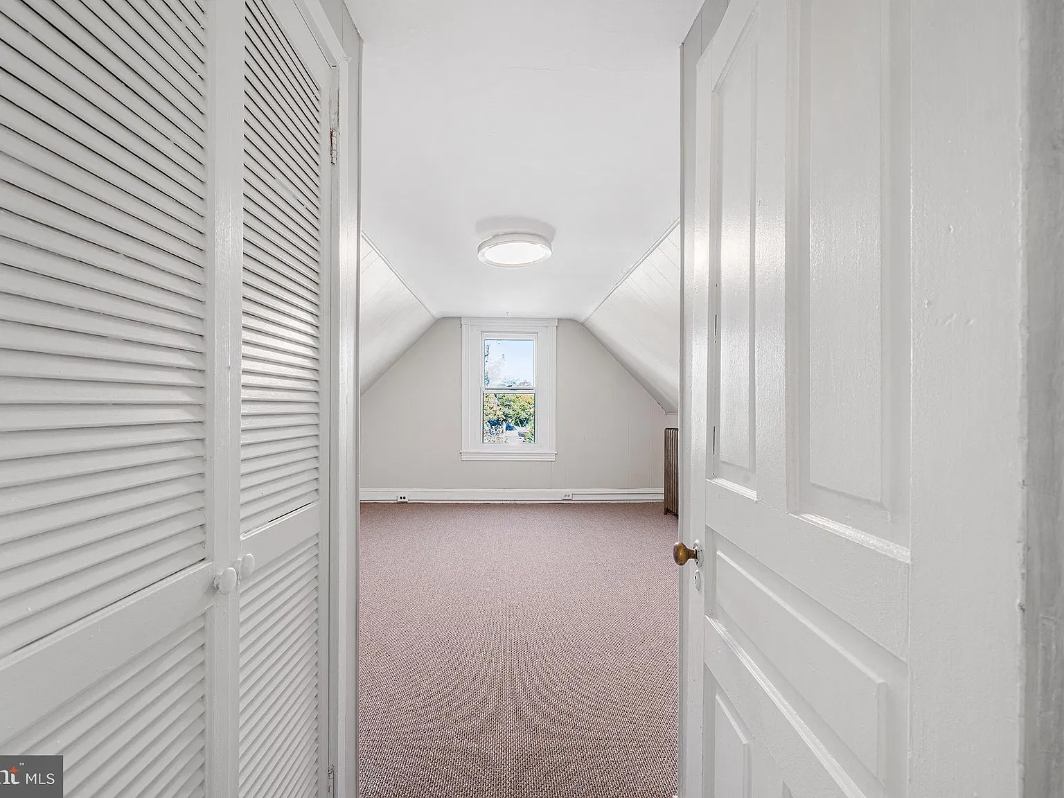 7301 Chestnut Ave — Photo 1
