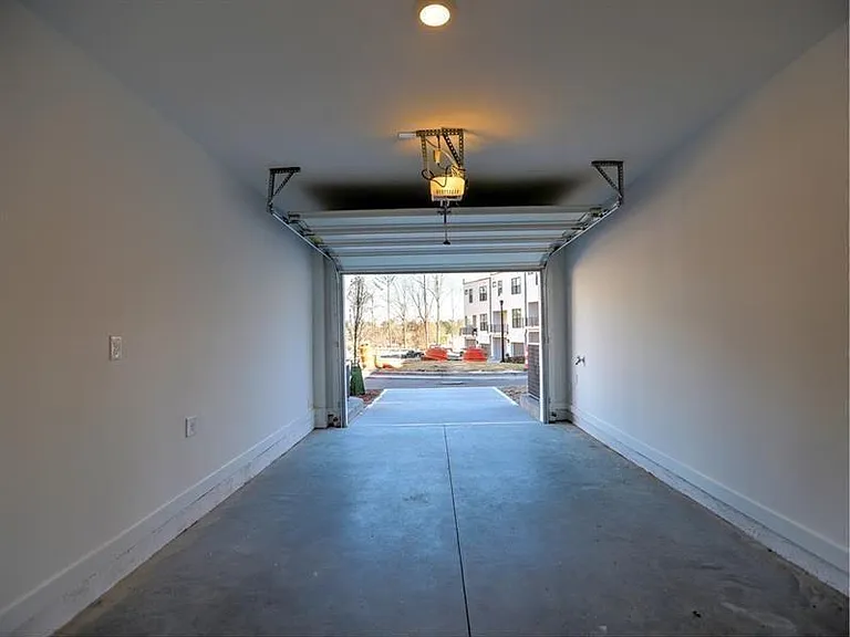 155 Devore Rd — Photo 38