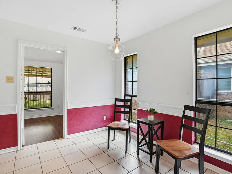 306 Woodstone Dr — Photo 18