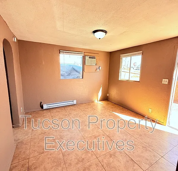 3625 S 7th Ave #2 — Photo 4