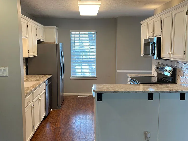103 Old Mill Dr — Photo 13
