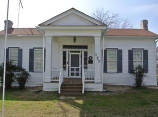 127 E Reunion St, Fairfield, TX 75840