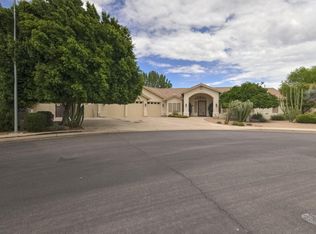 4664 E Downing Cir, Mesa, AZ 85205