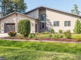 7 Carriage Ln, Ocean Pines, MD 21811