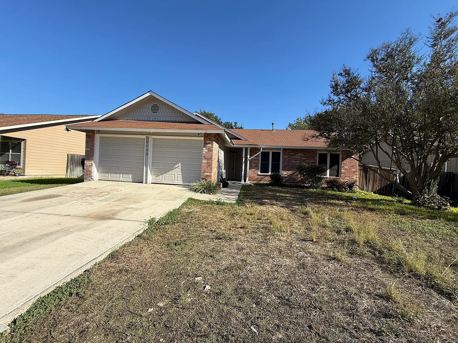 3 bed, 1406 sqft, $1,700 — Photo 2