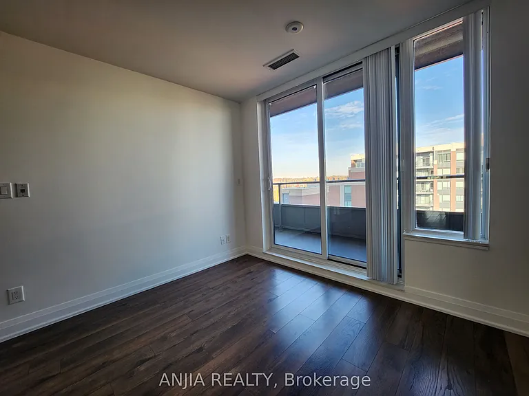 18 Uptown Dr #901 — Photo 12