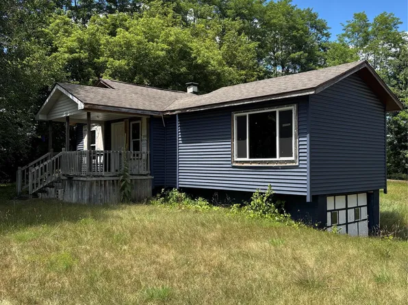 9661 Townley Rd, Fenton, MI 48430