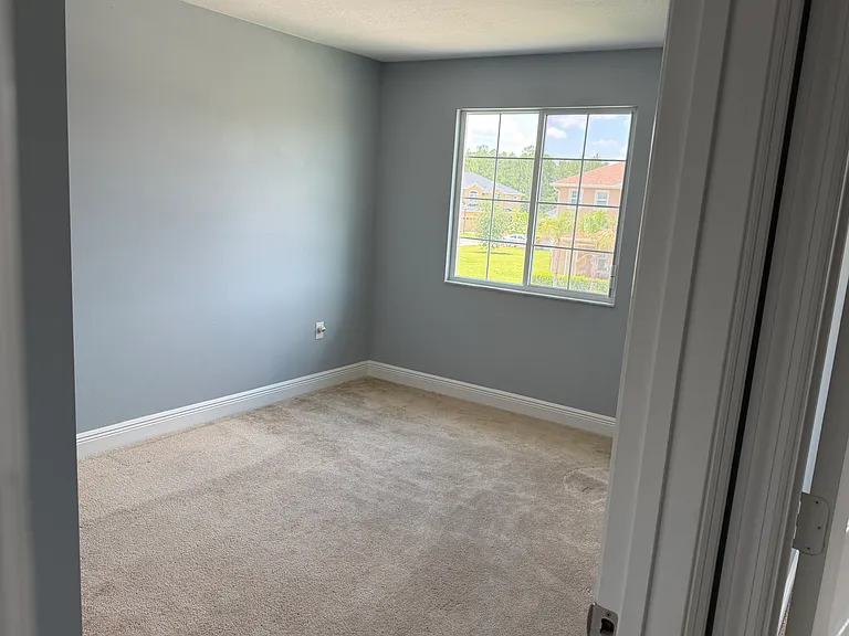 16924 Champlain St — Photo 22