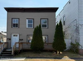 726 3rd Ave, Troy, NY 12182