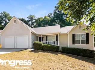 11742 Palmer Ct, Fayetteville, GA 30215