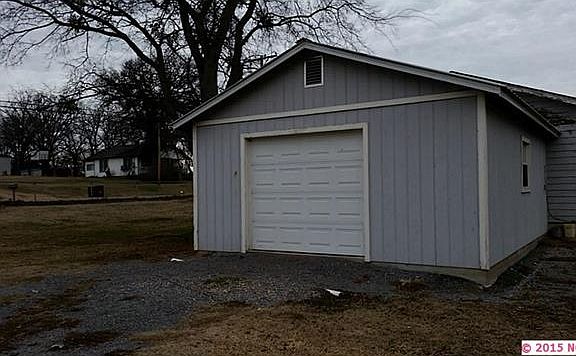 2nd image of 506 N Saltwell