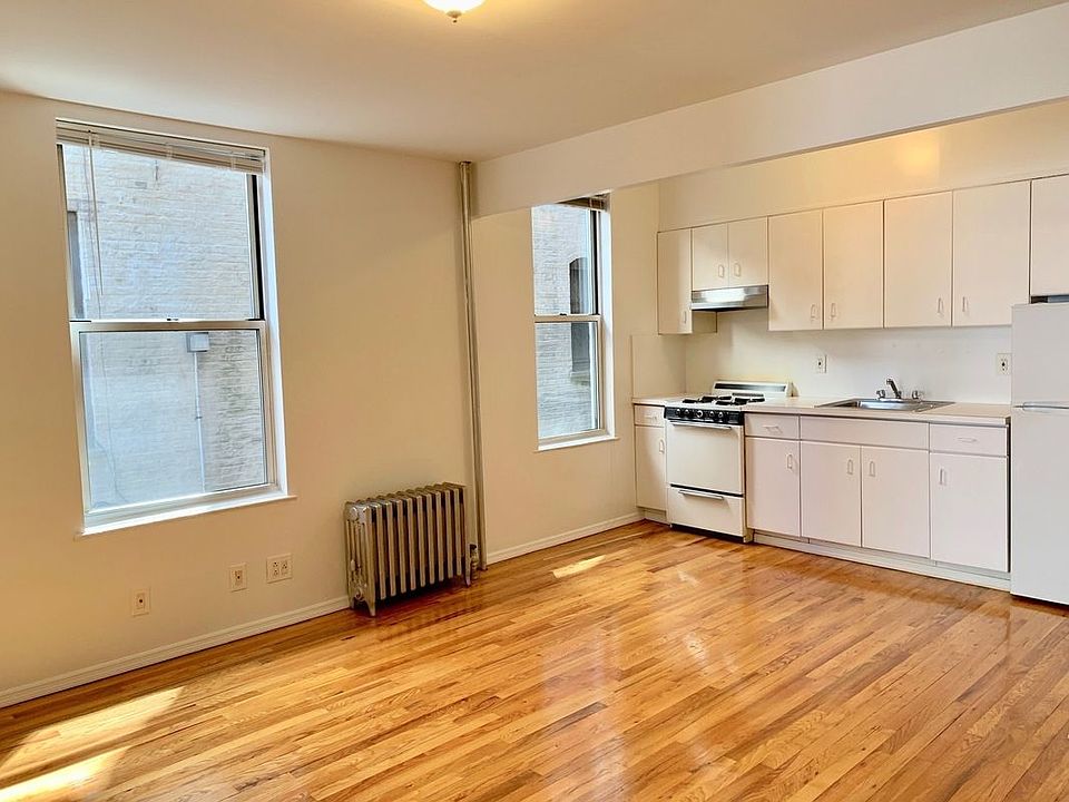 1st image of 9014 3rd Ave #1A