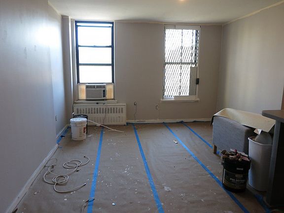 3rd image of 100 W 118th St APT 3E