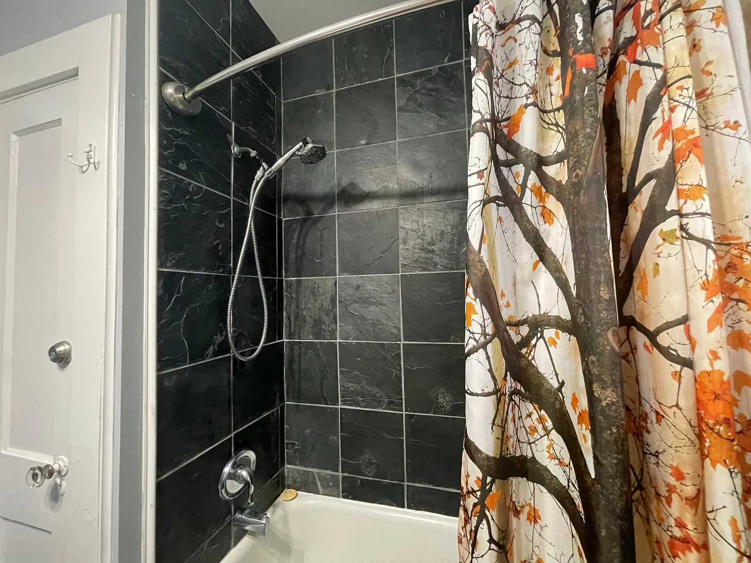919 Talbot Ave — Photo 4