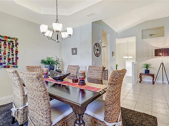 4th image of 7702 Gardner Dr Unit 203