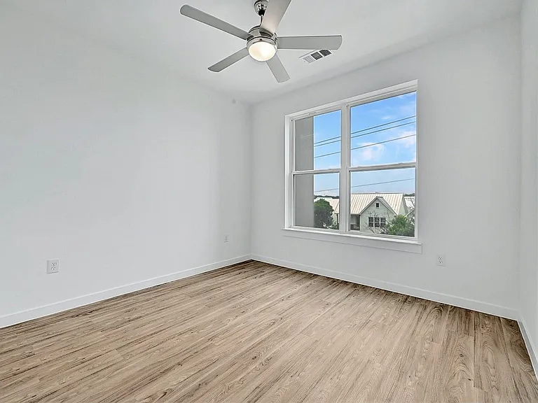 4801 Springdale Rd #1301 — Photo 19