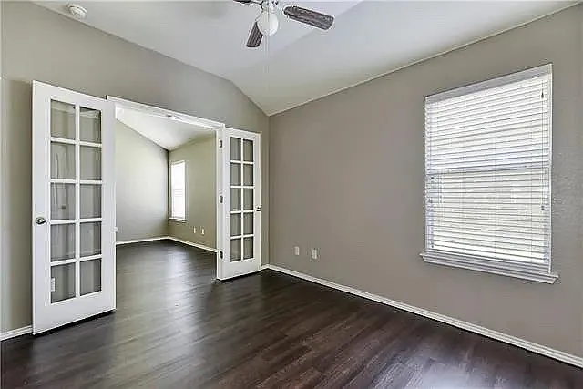 1318 Rainbow Parke Dr — Photo 15