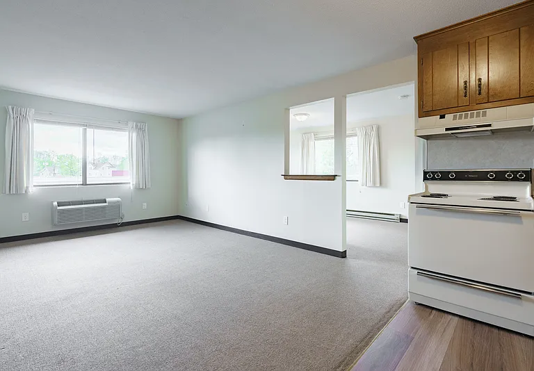 65 East St #25 — Photo 12