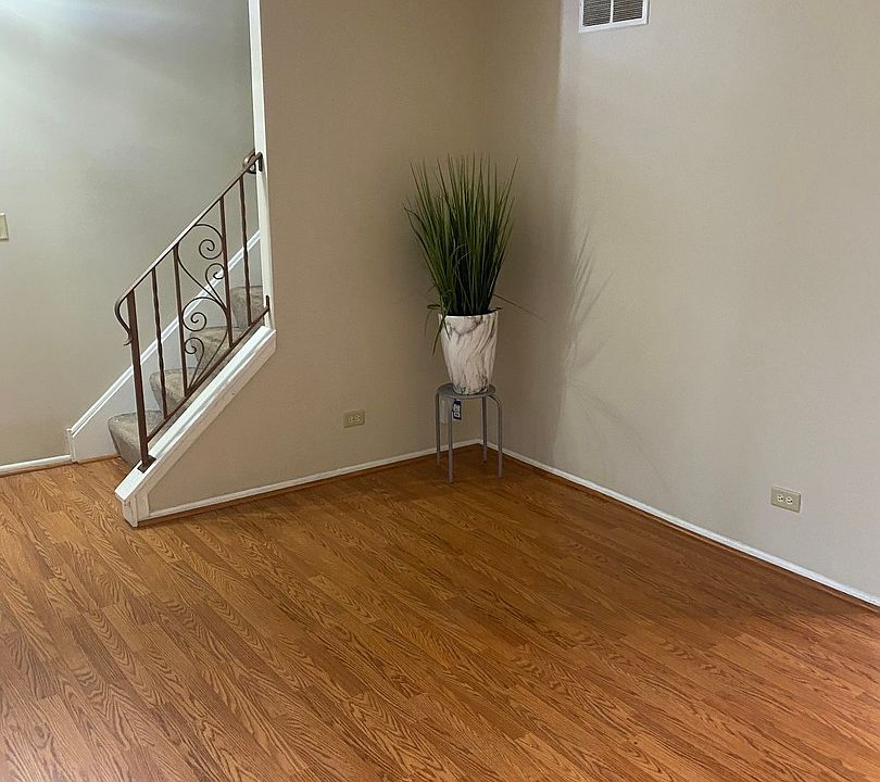 1st image of 1035 Lioncrest Dr